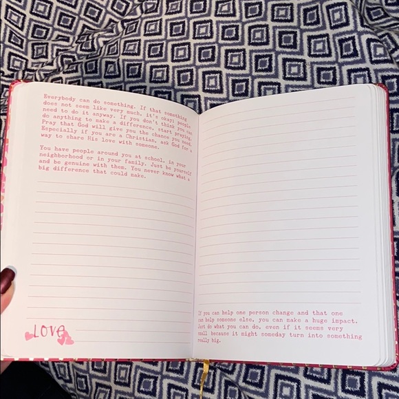 (CLOSET CLOSING FINAL SALE) Live Original Sadie Robertson Devotional Journal - Picture 6 of 6